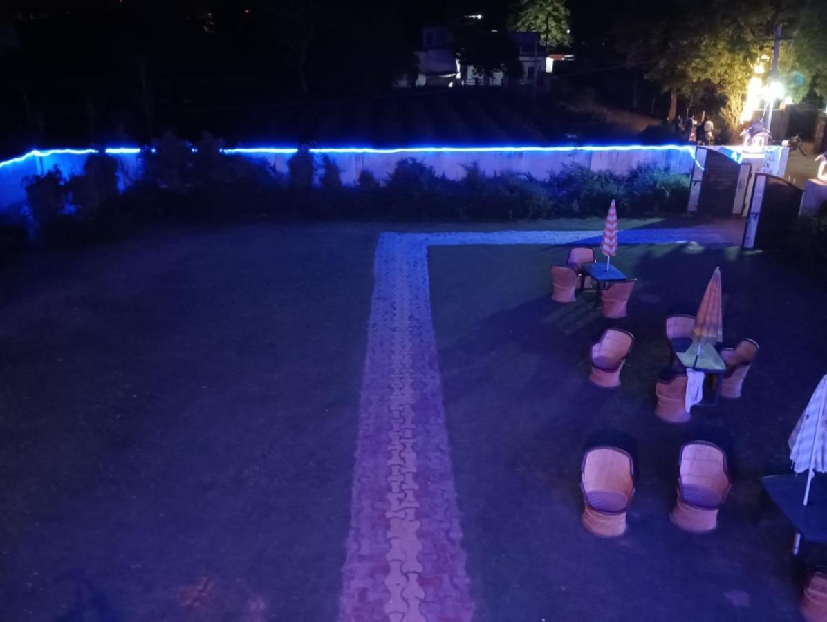 Hotel Heaven Hill Pushkar Esterno foto