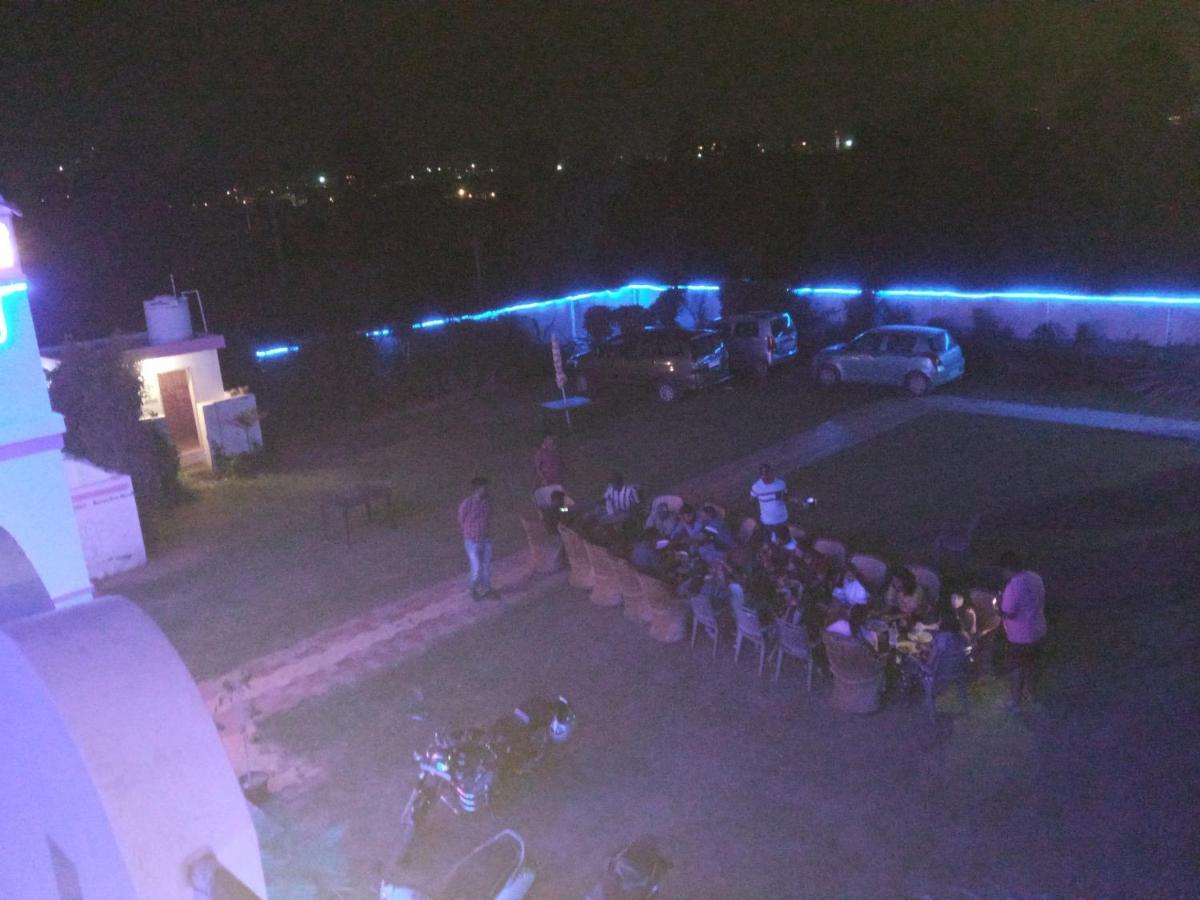 Hotel Heaven Hill Pushkar Esterno foto