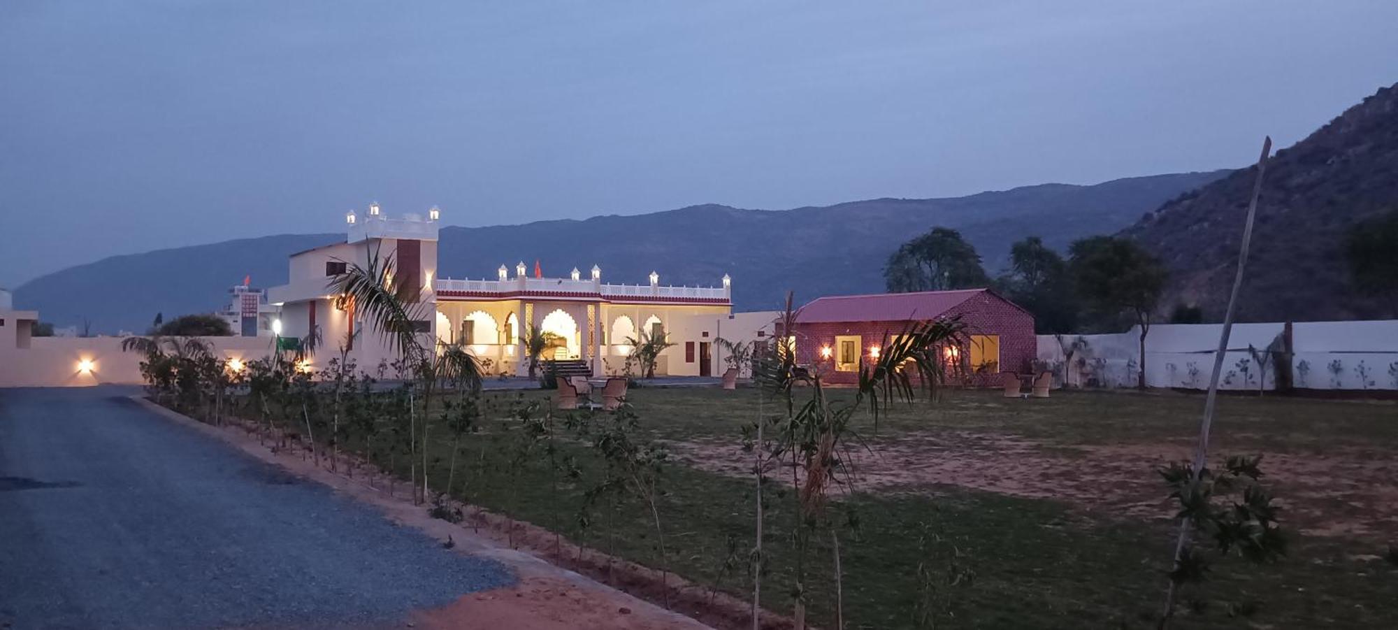 Hotel Heaven Hill Pushkar Esterno foto