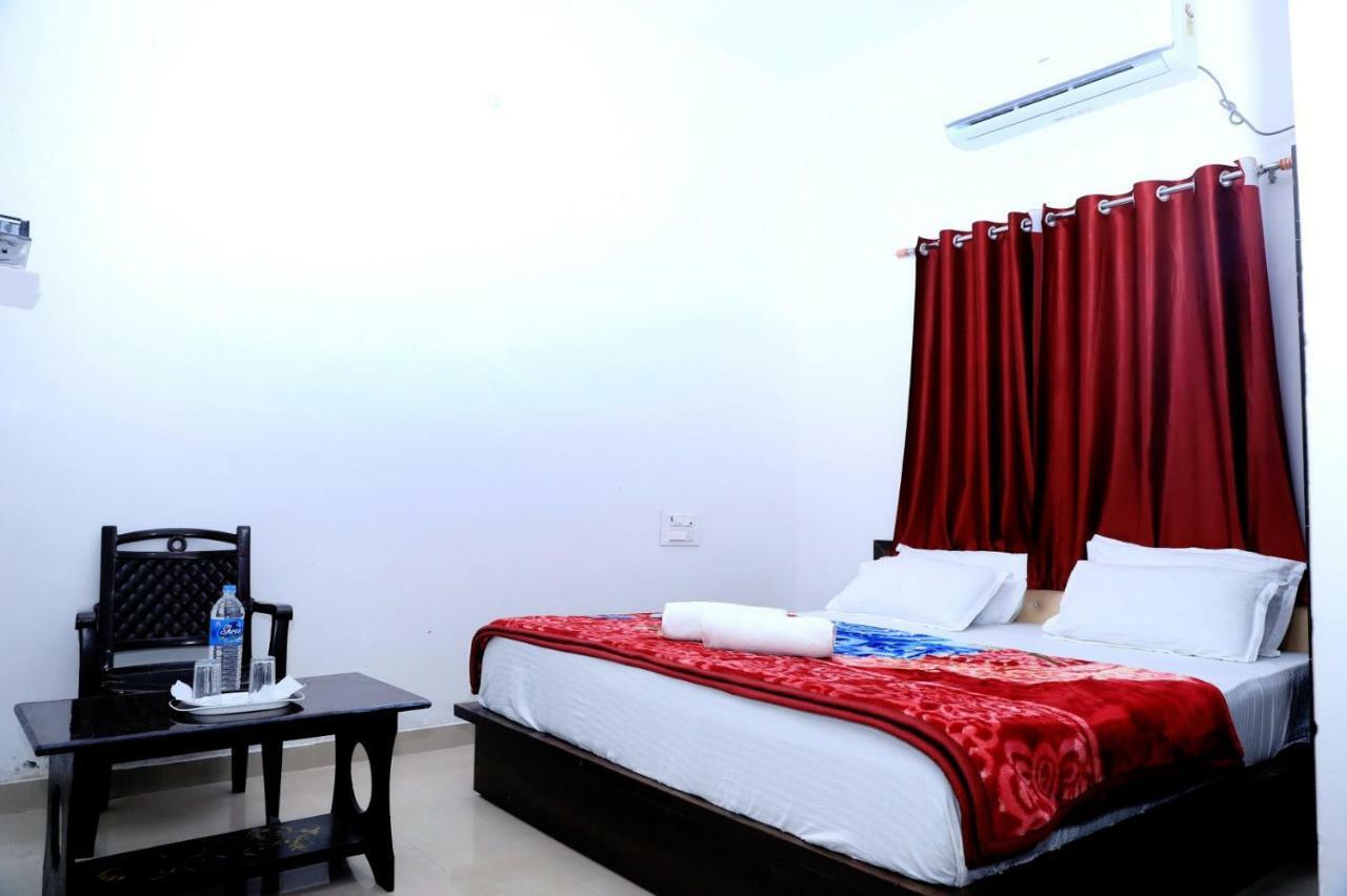 Hotel Heaven Hill Pushkar Esterno foto