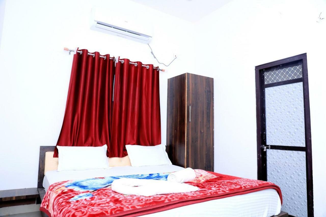 Hotel Heaven Hill Pushkar Esterno foto