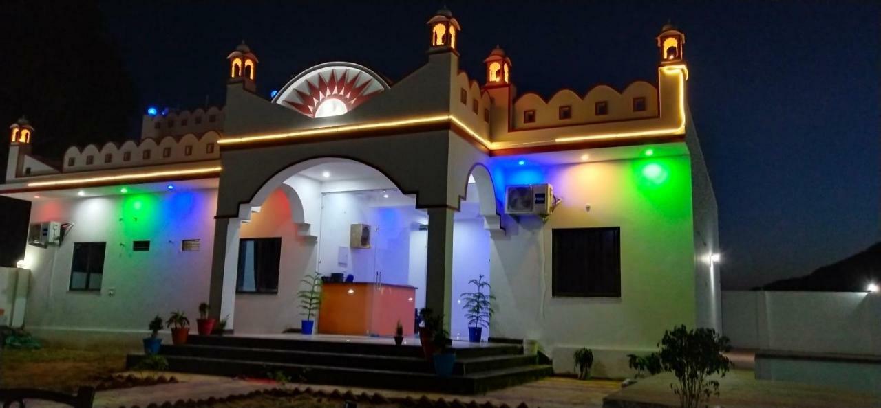 Hotel Heaven Hill Pushkar Esterno foto