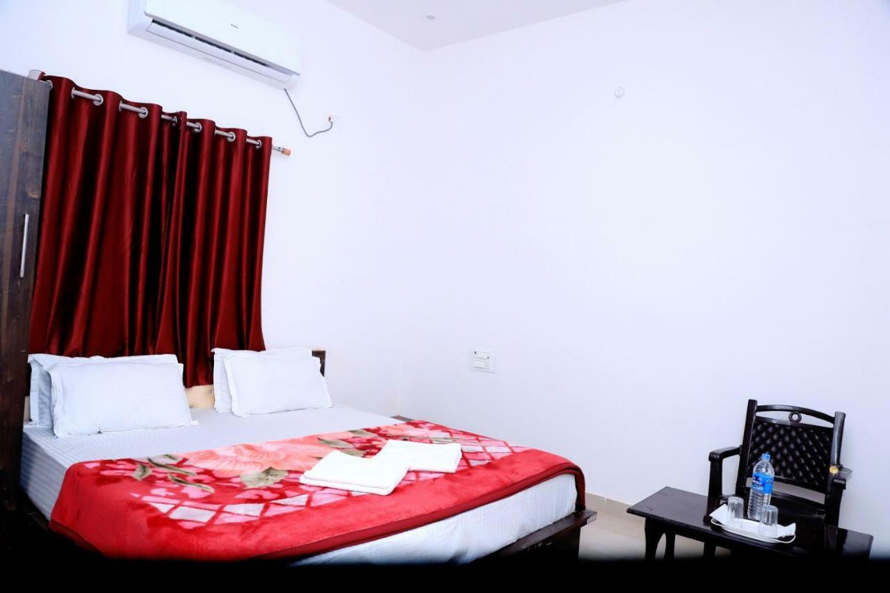 Hotel Heaven Hill Pushkar Esterno foto