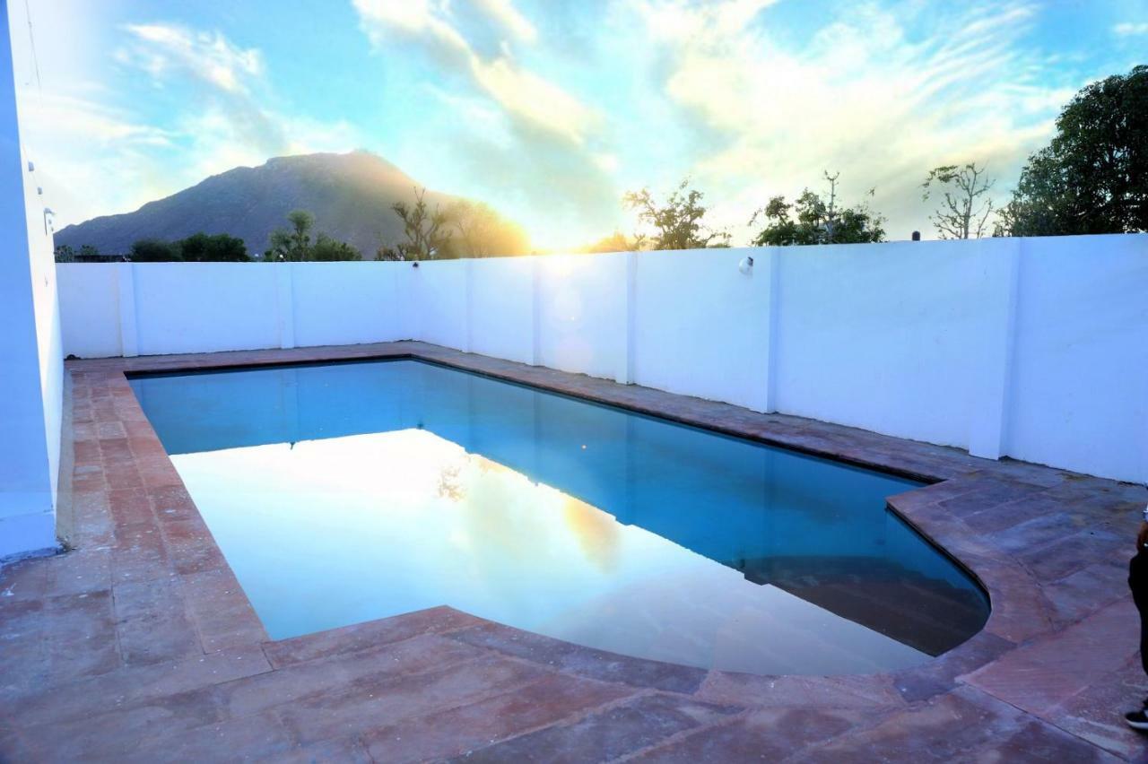 Hotel Heaven Hill Pushkar Esterno foto