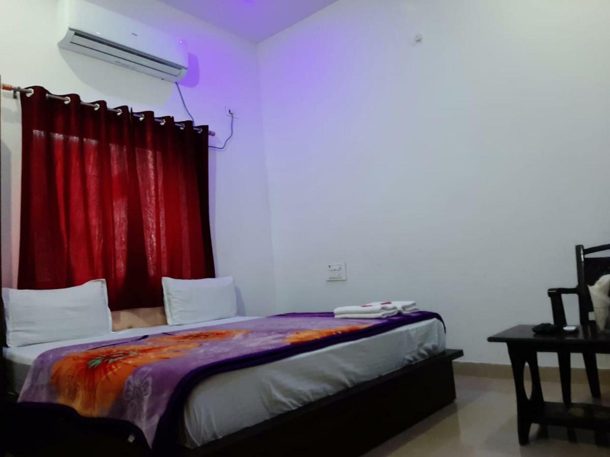 Hotel Heaven Hill Pushkar Esterno foto